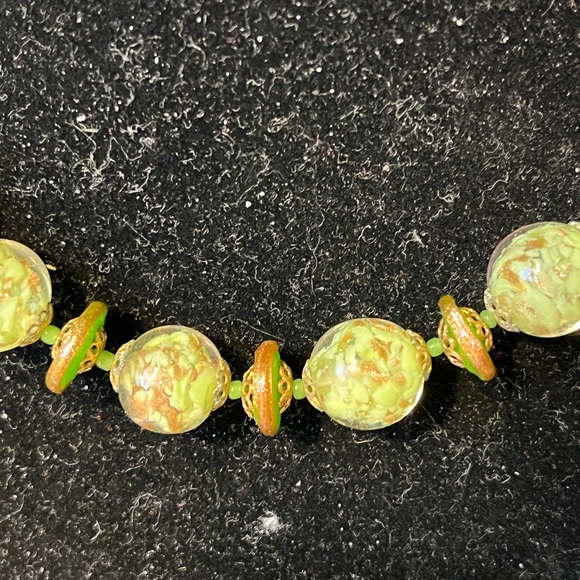 Vintage Venetian Murano  Necklace with Matching Earrings - Picture 3 of 6